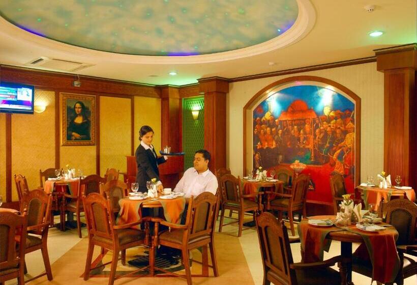 Hotel Regant Lake Palace