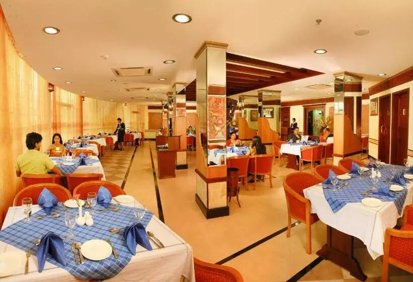 ホテル Regant Lake Palace