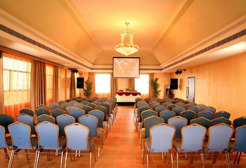 Hotel Regant Lake Palace