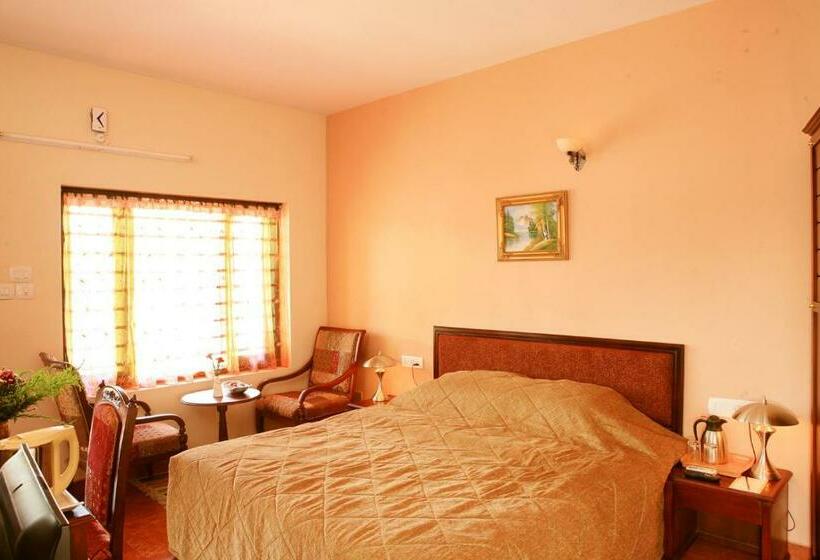 Hotel Regant Lake Palace