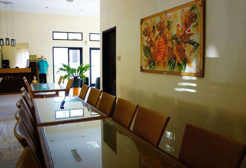 Hotel Seven Dream Syariah