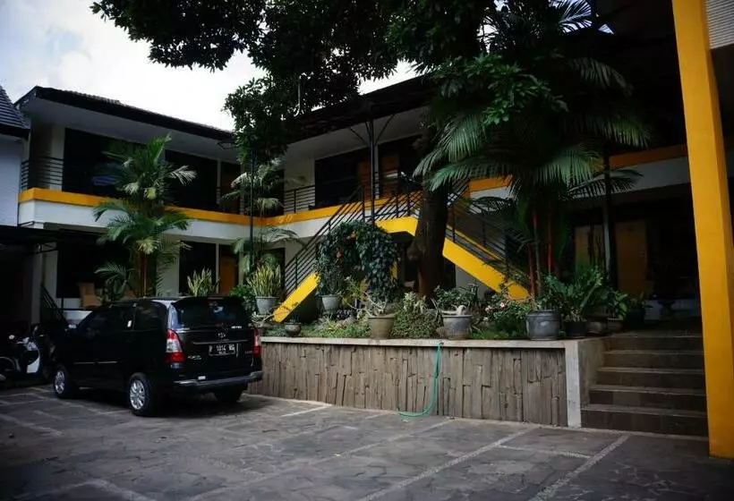 Hotelli Seven Dream Syariah