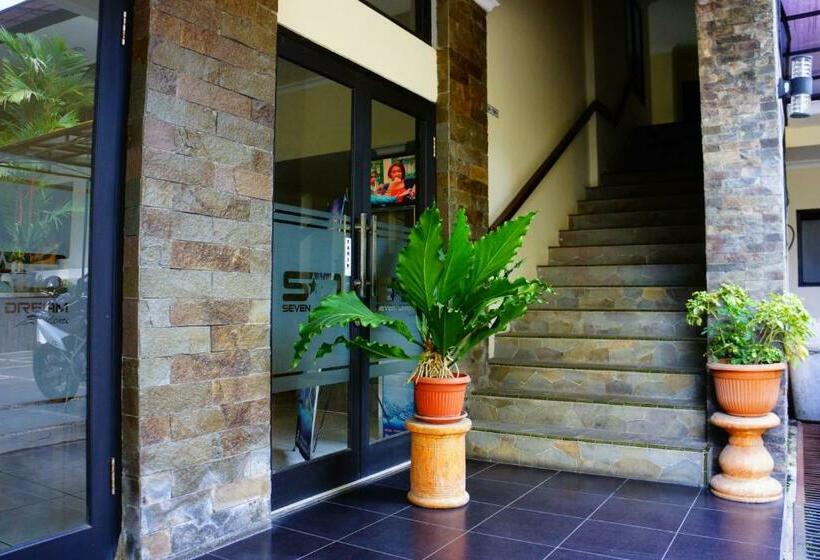 Hotel Seven Dream Syariah