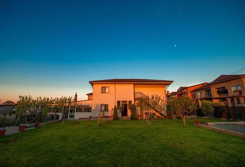 پانسیون Casa Dumitrescu