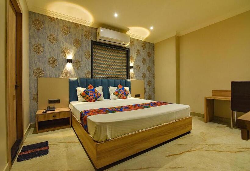 Fabhotel Clive Regency Lovelock   Nr Kolkata Airport