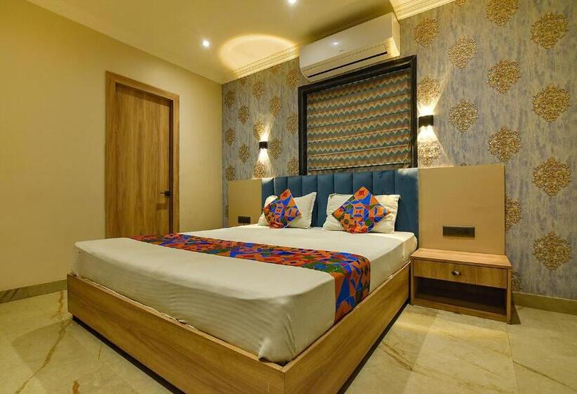 Fabhotel Clive Regency Lovelock   Nr Kolkata Airport