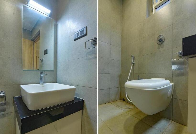 Fabhotel Clive Regency Lovelock   Nr Kolkata Airport