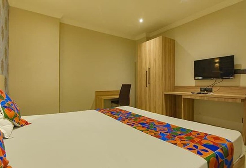 Fabhotel Clive Regency Lovelock   Nr Kolkata Airport