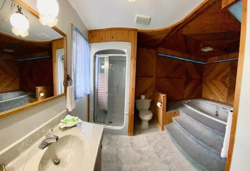 モーテル New Age Inn   Voyageur