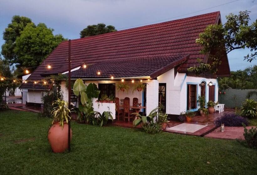 Casa Folks Iguazu B&b