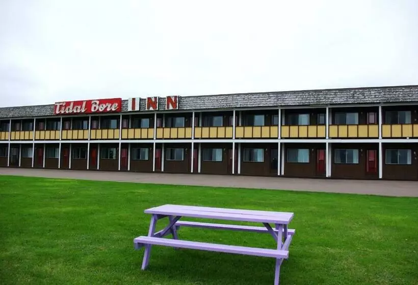 Retkeilymaja Tidal Bore Inn