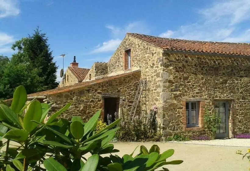 Aamiaismajoitus (B&B) Chambres D'hôtes Les Hautes Papinières