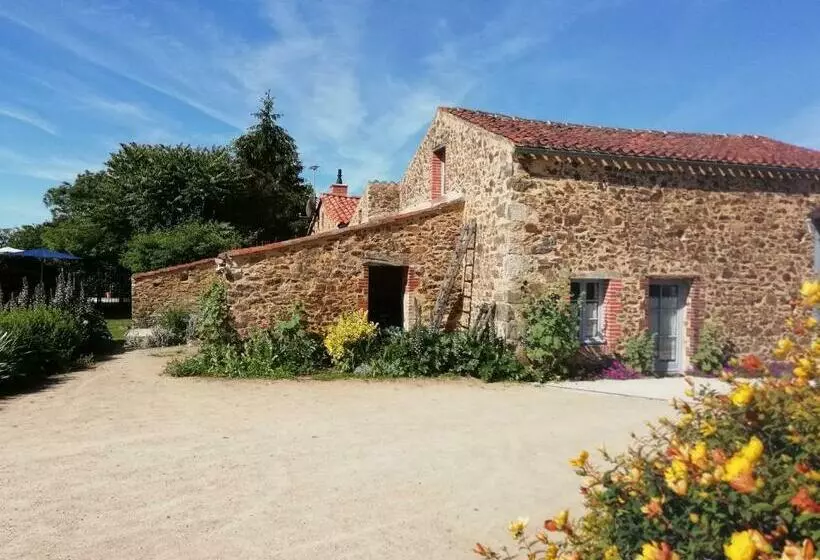 Aamiaismajoitus (B&B) Chambres D'hôtes Les Hautes Papinières