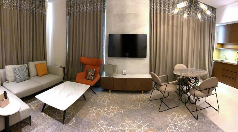 Grand Plaza Hotel   Kafd Riyadh