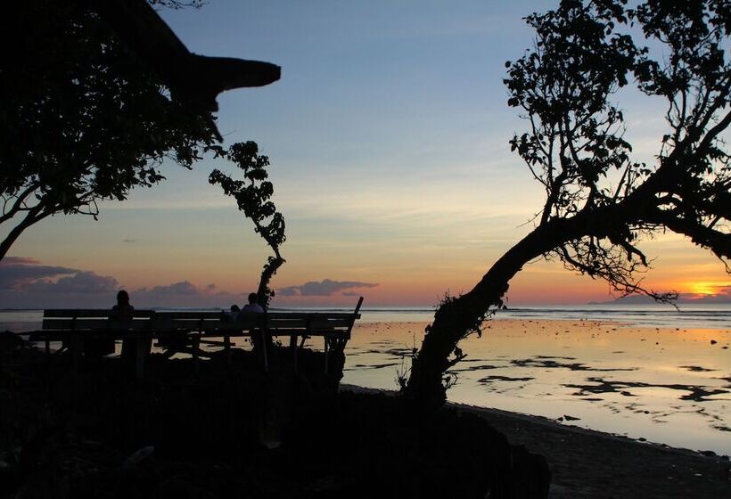 فندق G-land Joyos Surf Camp