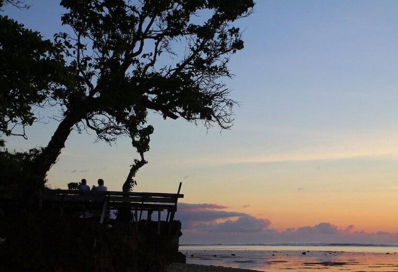 فندق G-land Joyos Surf Camp