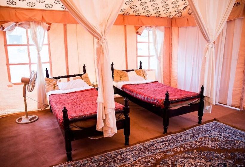 בית מלון כפרי Kumbh Sukrit Camp