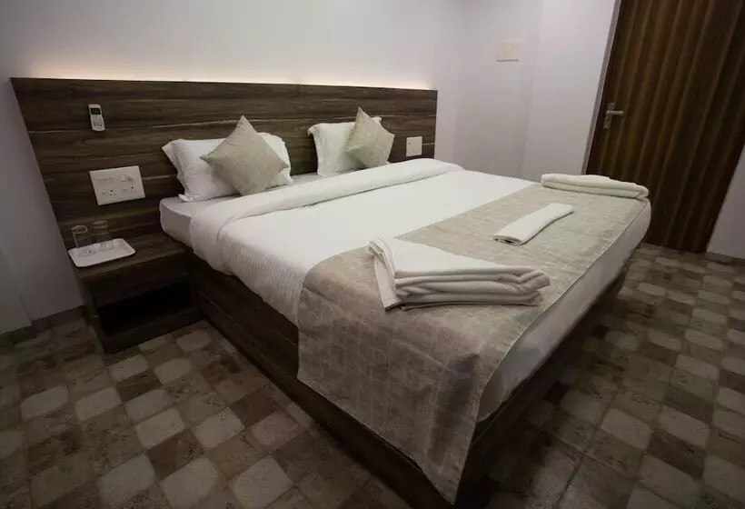 هتل Mayura Novacity Goa