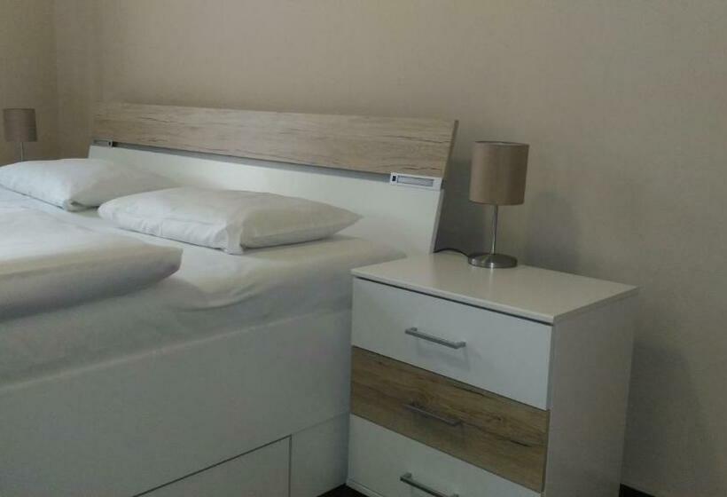 酒店 Penzion Marion