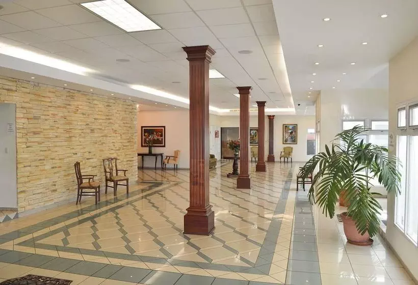 هتل Suites La Aurora