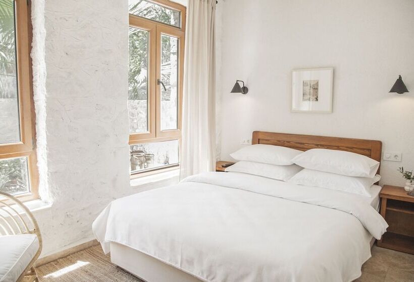 酒店 The River House