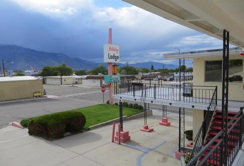 מוטל Holiday Lodge