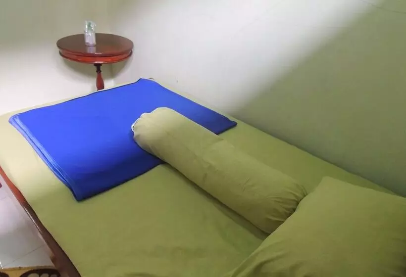 Pensione Avicenna 2 Guesthouse