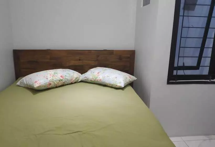 Pensione Avicenna 2 Guesthouse