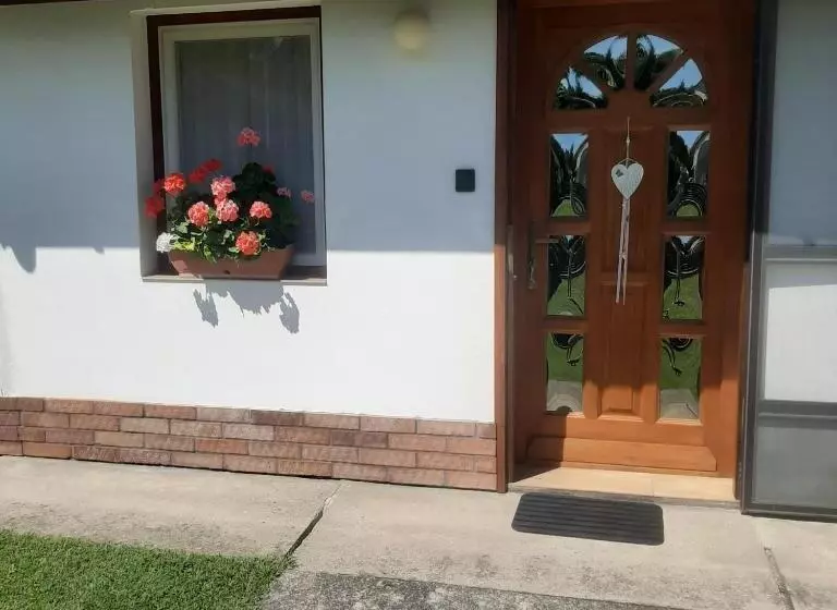 Majatalo Rózsa Vendégház