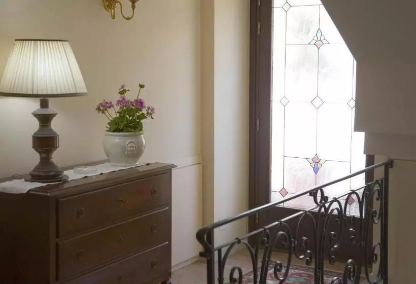 ペンション Velia Mare