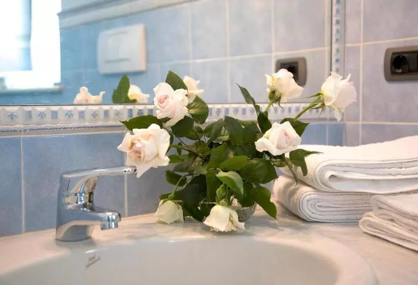 ペンション Velia Mare