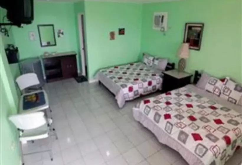 Phi Phi Beach Hotel And Island Resort