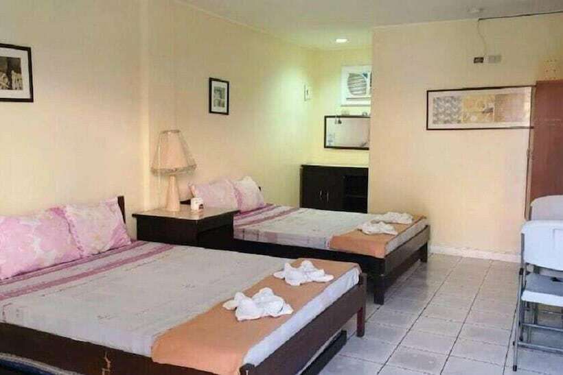 Phi Phi Beach Hotel And Island Resort