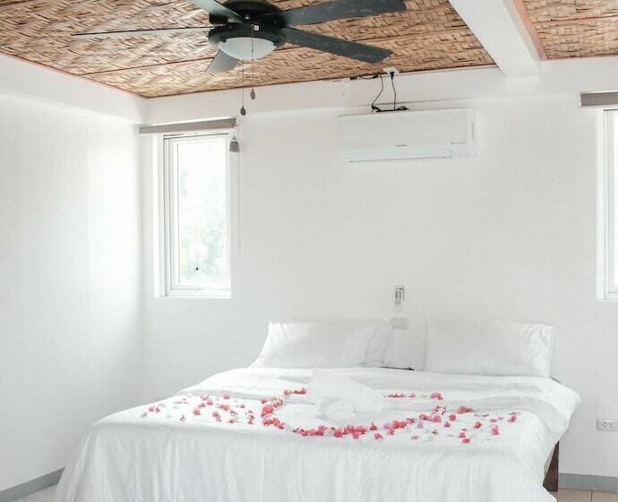 فندق Indai Aquasports And Resort