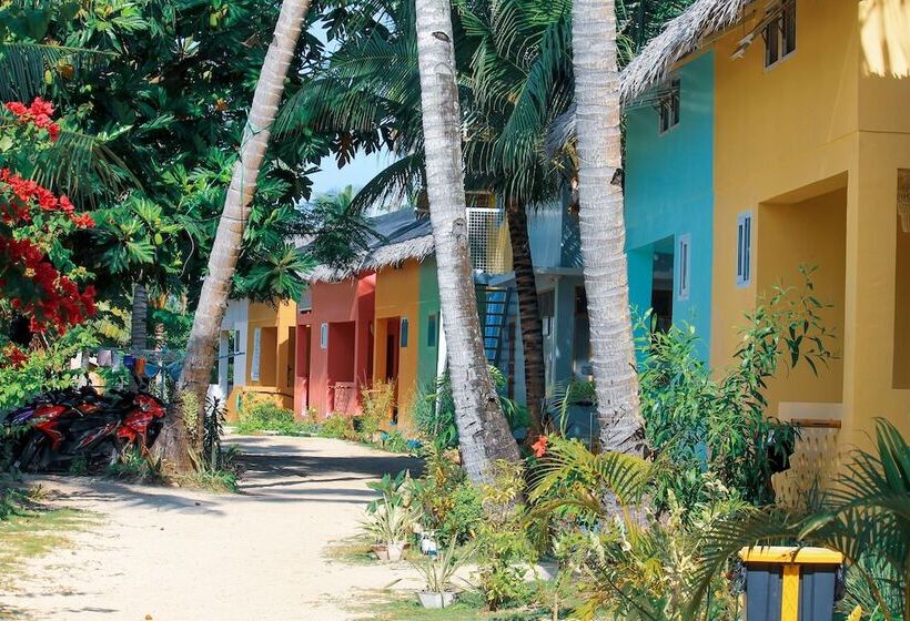 فندق Indai Aquasports And Resort