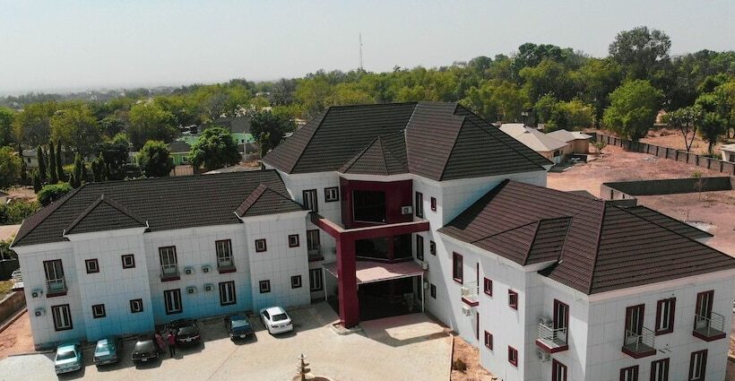 هتل King Daken Diplomatic Suites