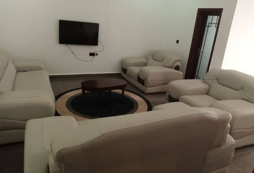 هتل King Daken Diplomatic Suites