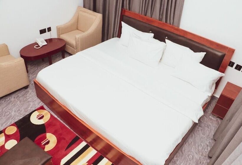 هتل King Daken Diplomatic Suites