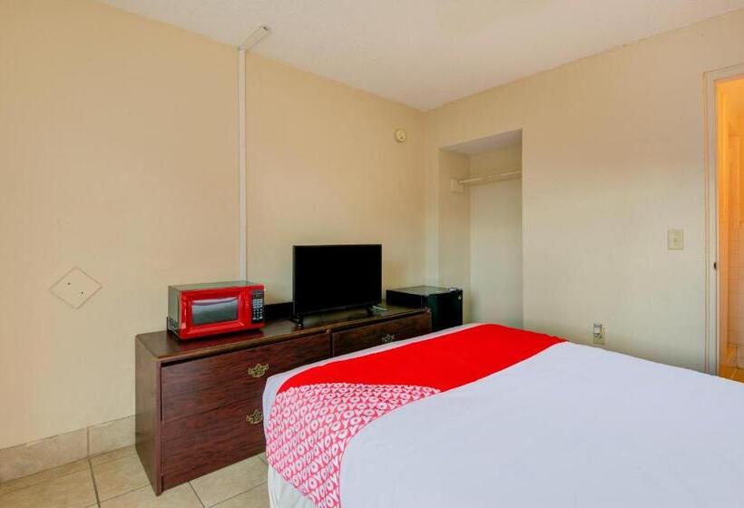 מוטל OYO Douglas GA US-441