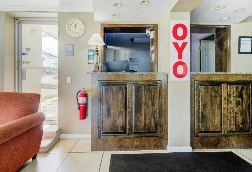 Motelli OYO Douglas GA US-441