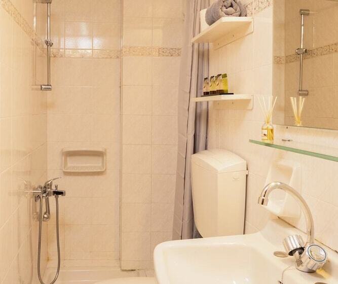 Pensjonat Artemis Rooms Chania