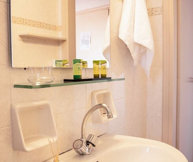 Pensjonat Artemis Rooms Chania