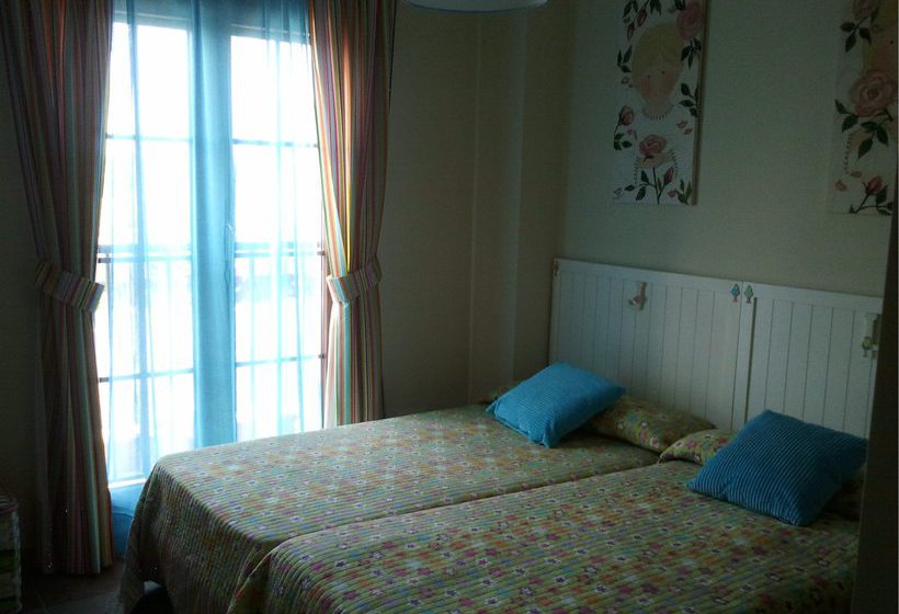 Apartamentos Leo Los Pelicanos