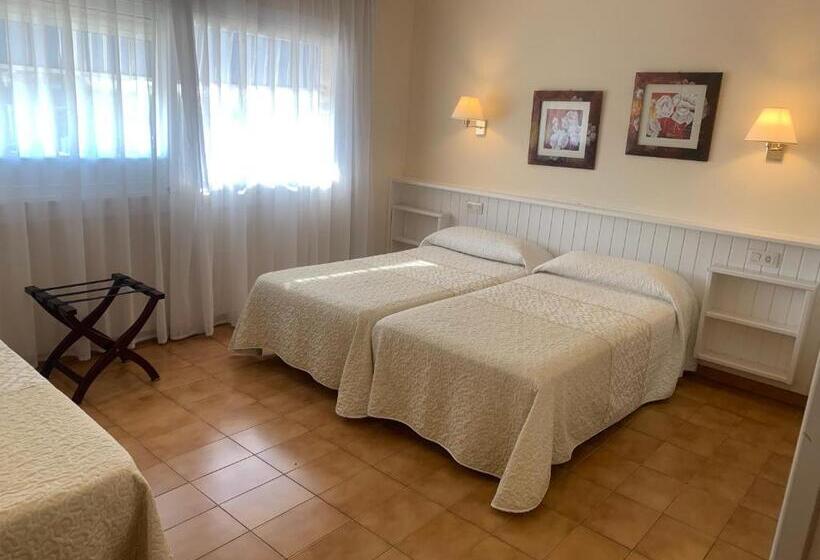 פונדק Casa Feliu