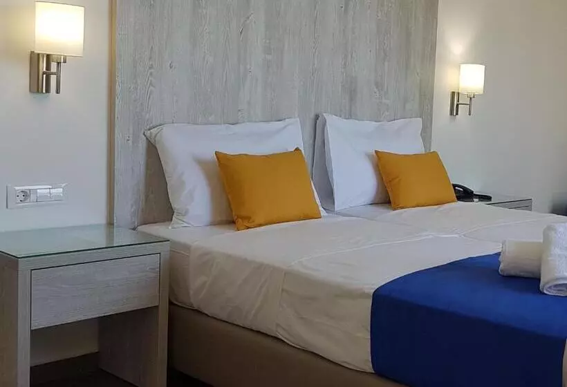 Отель Astra Village & Suites