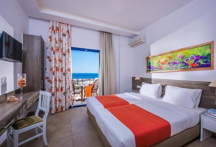 בית מלון כפרי Astra Village & Suites