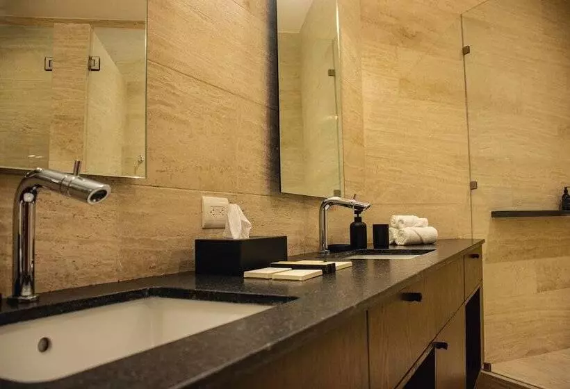 Casa Continental Hotel Boutique & Suites