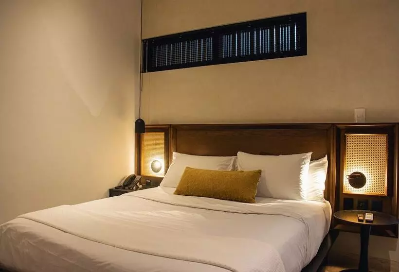 Casa Continental Hotel Boutique & Suites