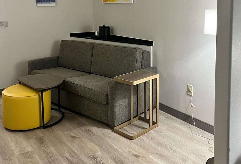 ホテル Comfort Suites Simpsonville   Greenville