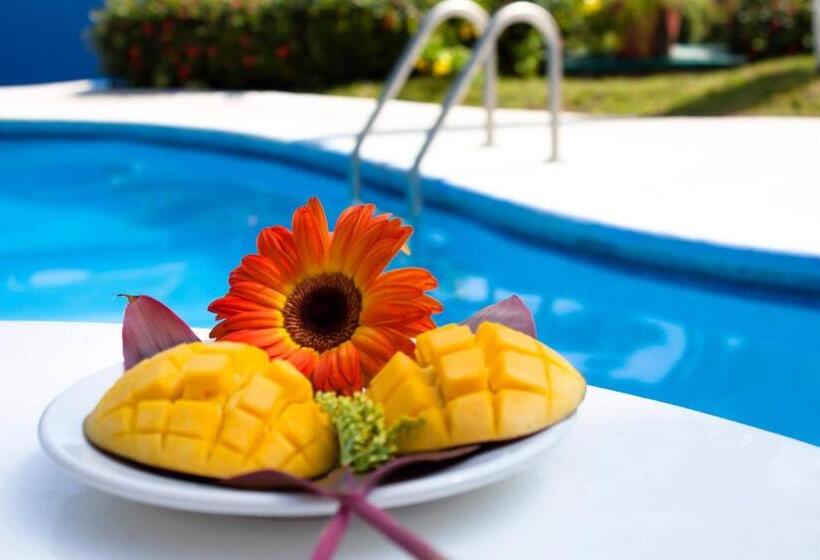 فندق Coral Clubes Acapulco